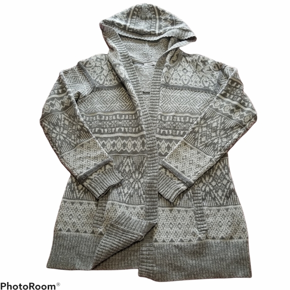 COZY Sweater - Picture 7 of 7